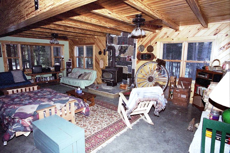 Cabins (Bowerbank, Maine, United States)
