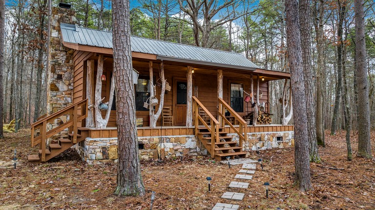 Cabins (United States of America, Mentone, Alabama)