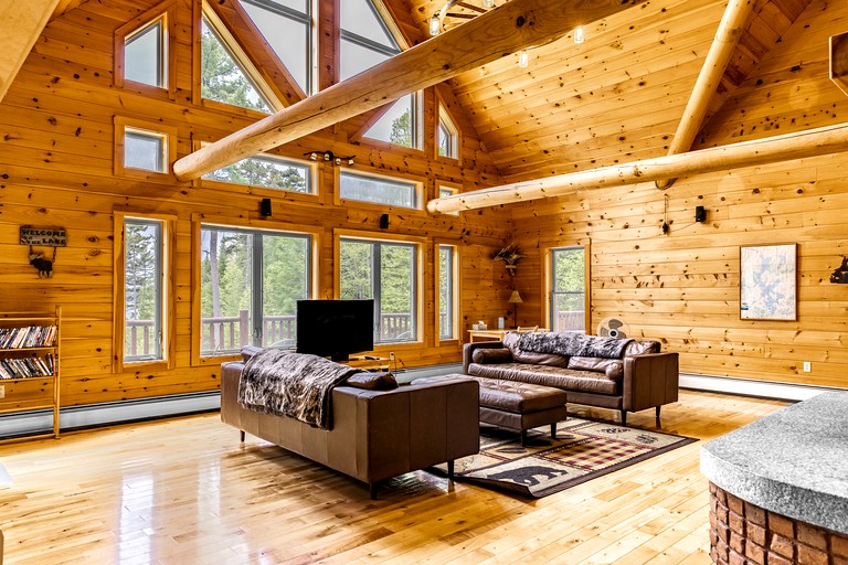 Cabins (United States of America, Lily Bay Township, Maine)