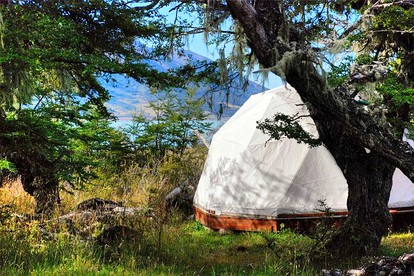 Bubbles & Domes (El Calafate, Santa Cruz, Argentina)