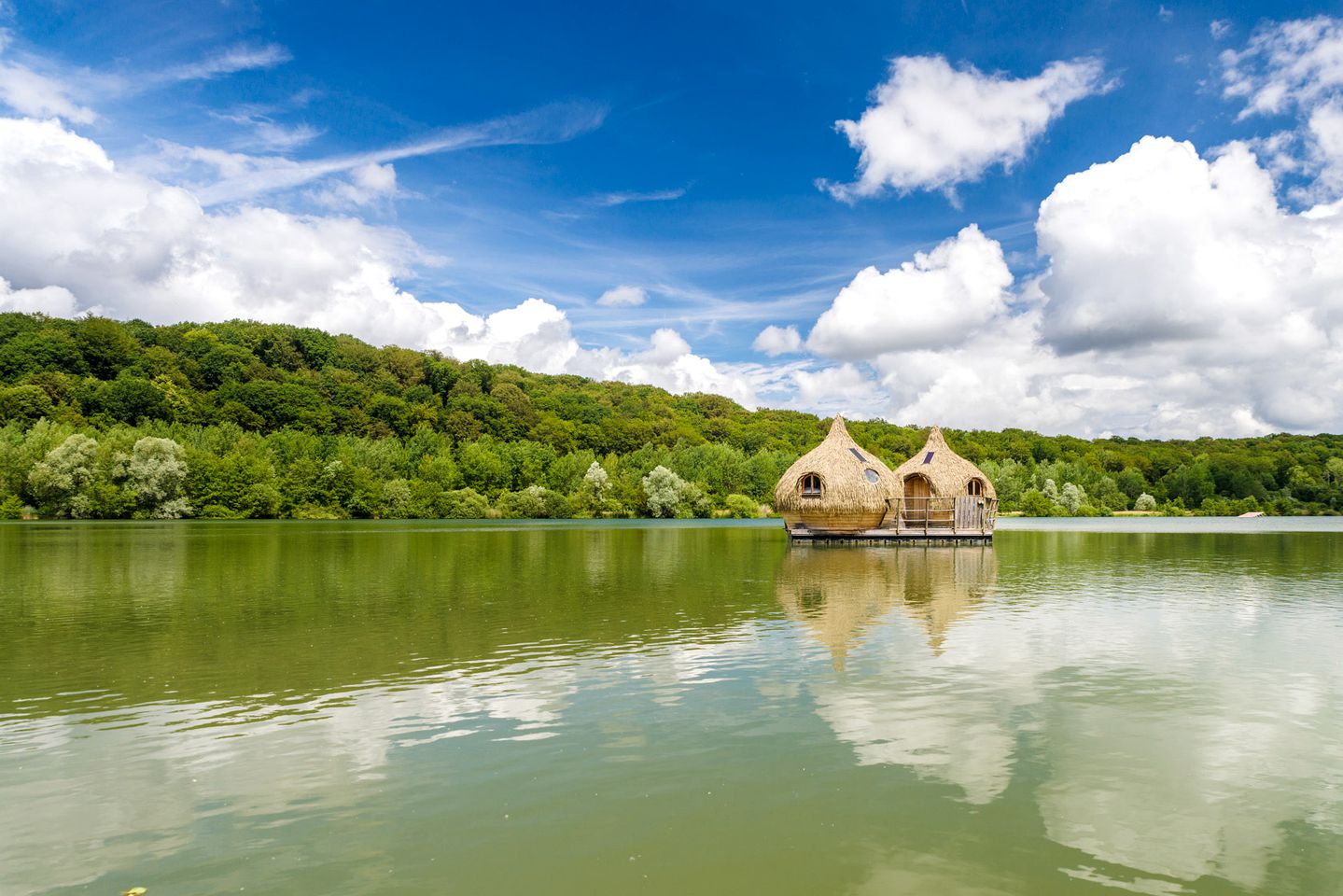 Boats & Floating Homes (Bonnal, Bourgogne-Franche-Comté, France)