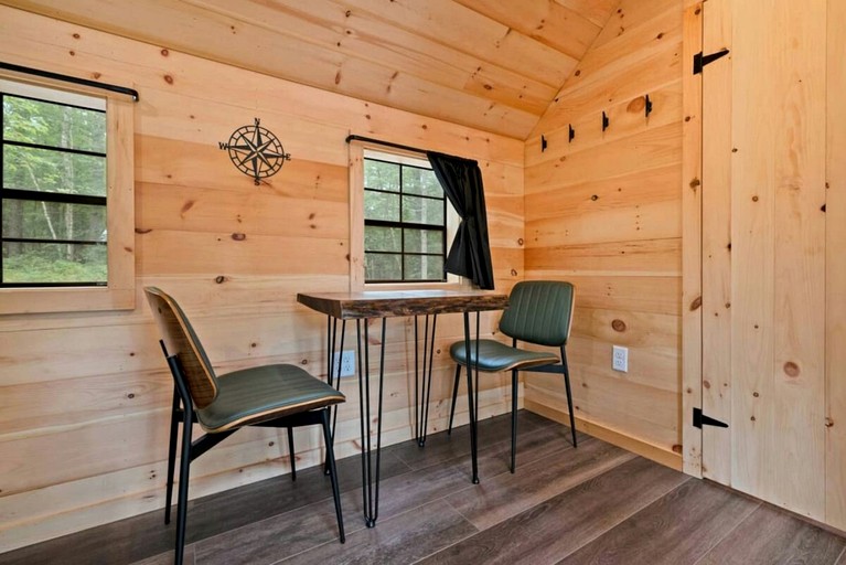 A-Frames (United States of America, Oxford, Maine)