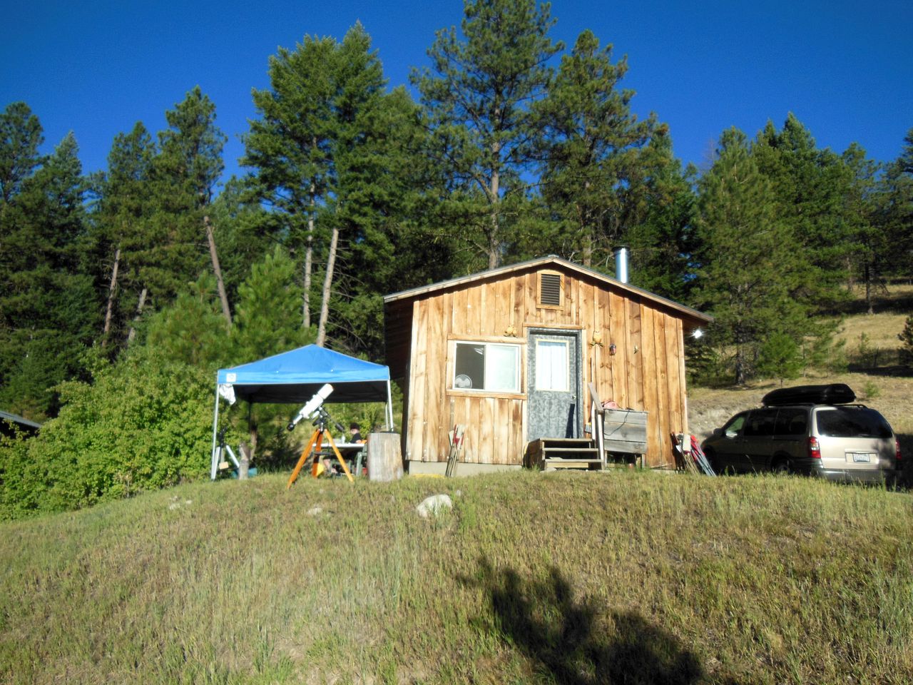 Peaceful cabin retreat near Oroville, Washington