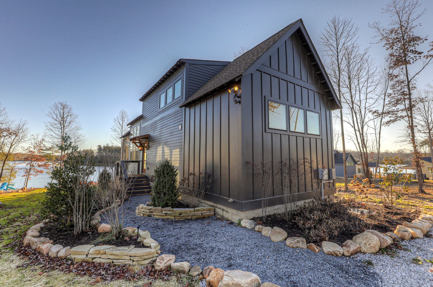 Beautiful Lakefront Cottage with Fire Pit in Tracy City, Tennessee