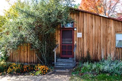 Cabins (Madison, Virginia, United States)
