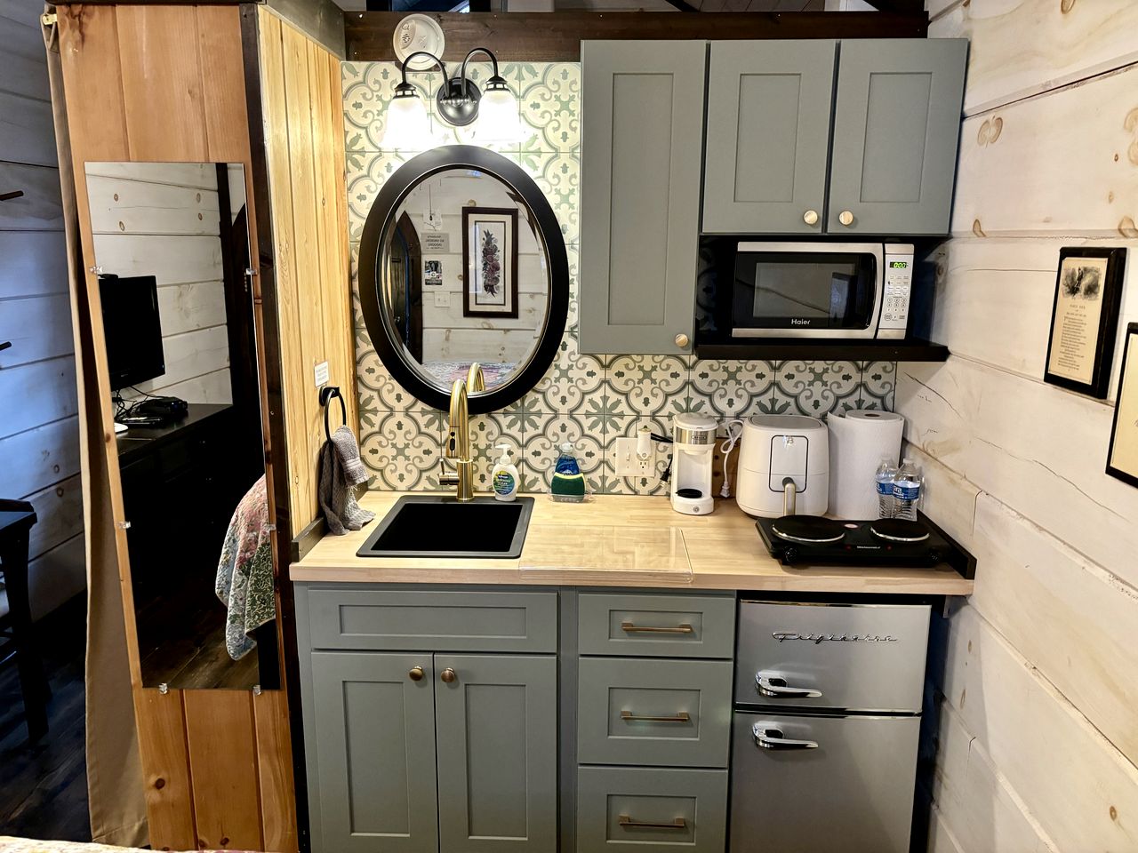 Tiny Houses (United States of America, Sevierville, Tennessee)