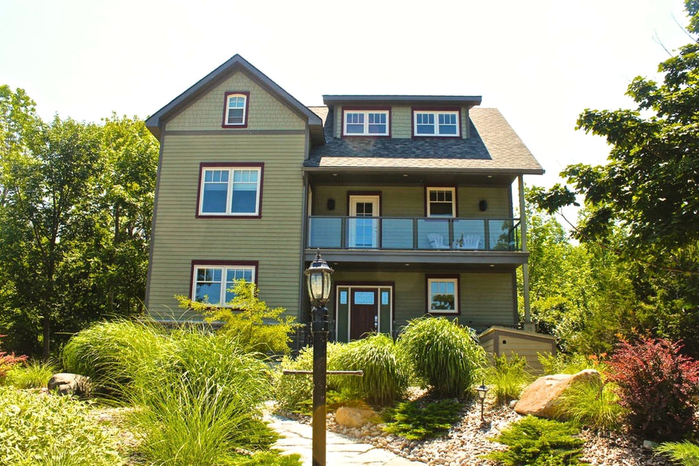 Vacation Rentals (Georgian Bay, Ontario, Canada)