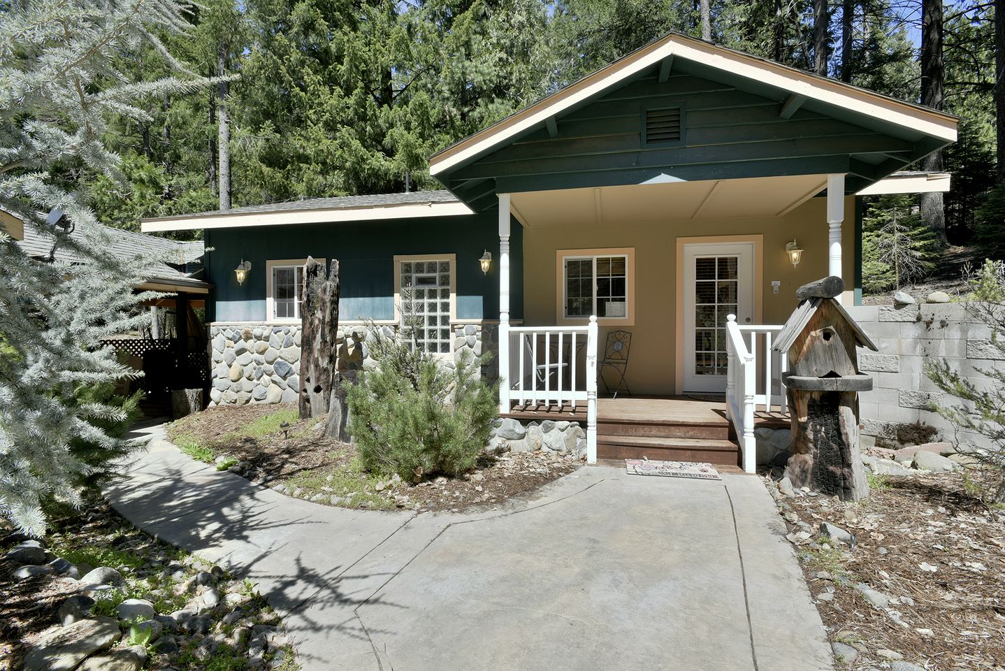 Secluded Cottage in Black Butte Ranch, California
