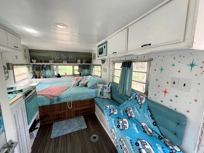 Vacation Rentals (United States of America, --, --)