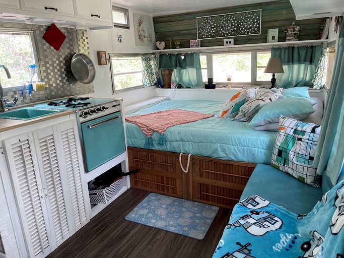 Vacation Rentals (United States of America, --, --)