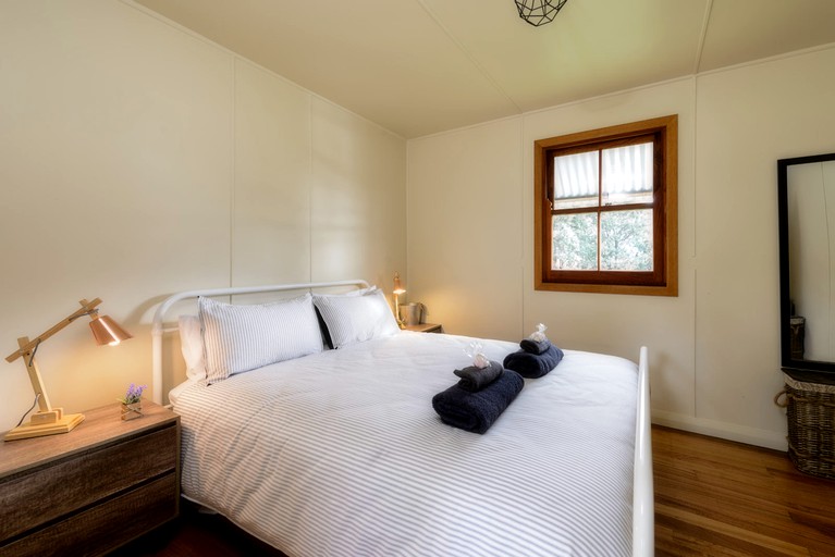 Nature Lodges (Bothwell, Tasmania, Australia)