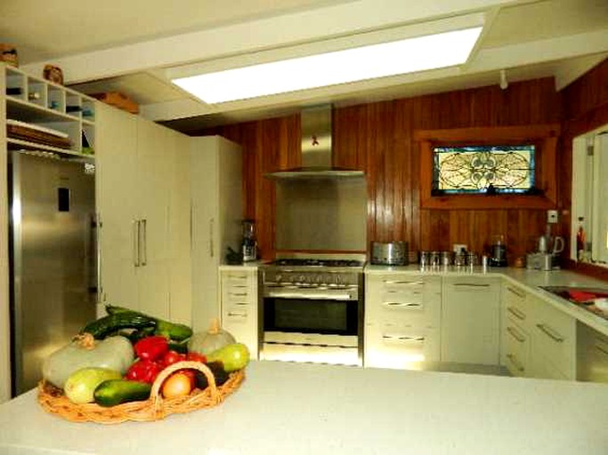 Nature Lodges (Great Barrier Island, North Island, New Zealand)