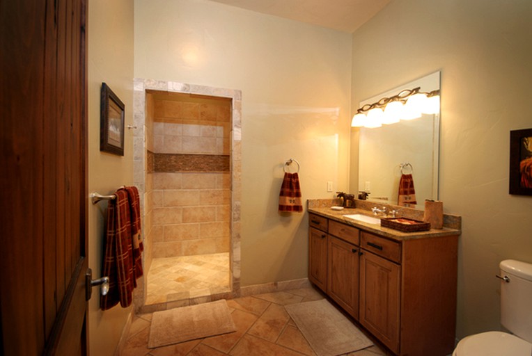 Nature Lodges (Melrose, Montana, United States)