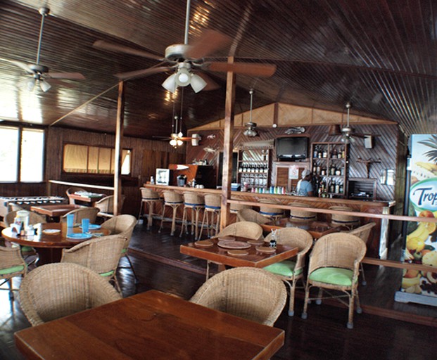 World-Class Fishing and Upscale Rainforest Cabins in Costa Rica | Nature Lodges (Barra del Colorado, Limón, Costa Rica)