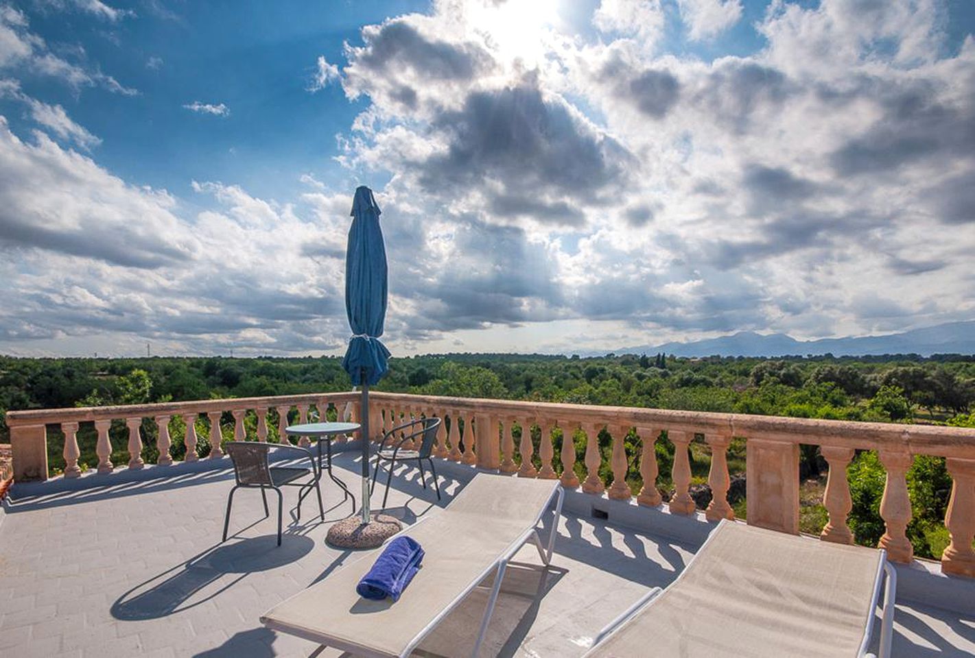 Enjoy a holiday rental in Mallorca at this villa rental!