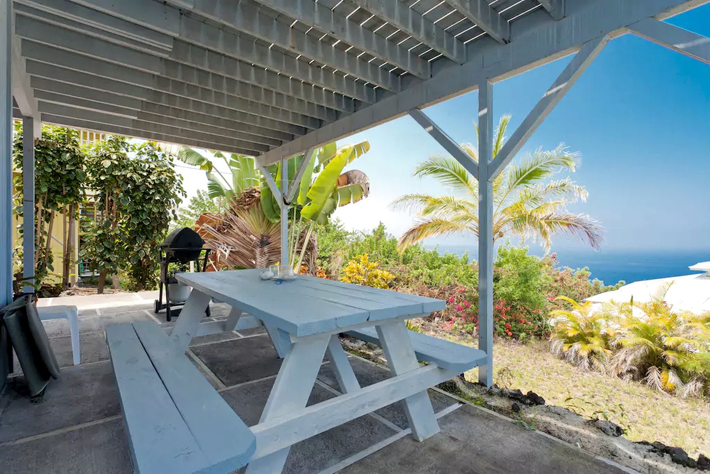 Beach Houses (Captain Cook, Hawaii, United States)