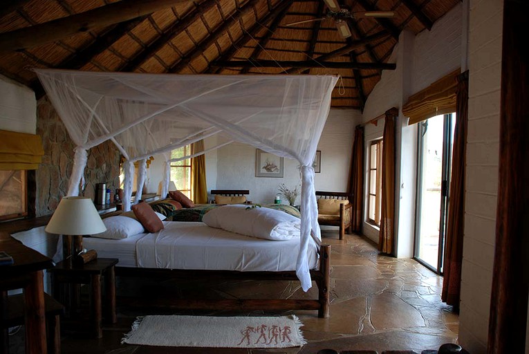 Huts (Kamanjab, Kunene Region, Namibia)