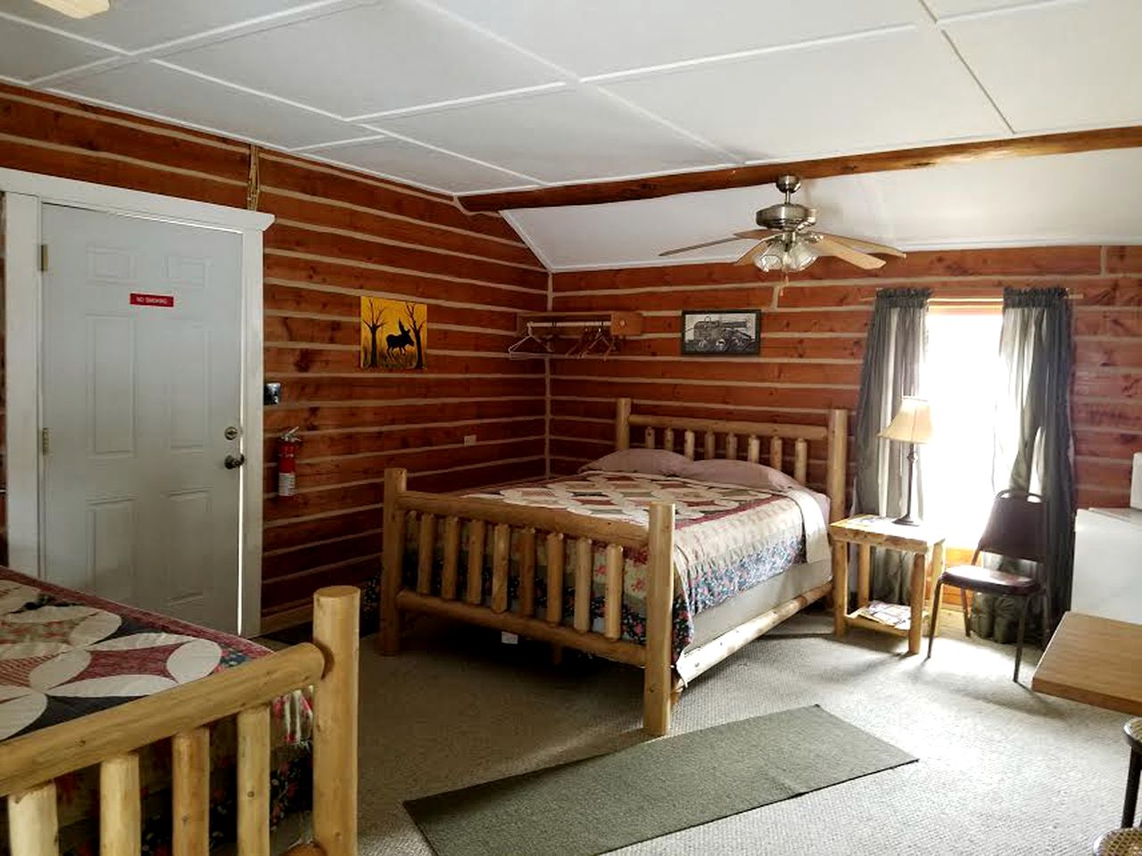 Cabins (Cooke City, Montana, United States)