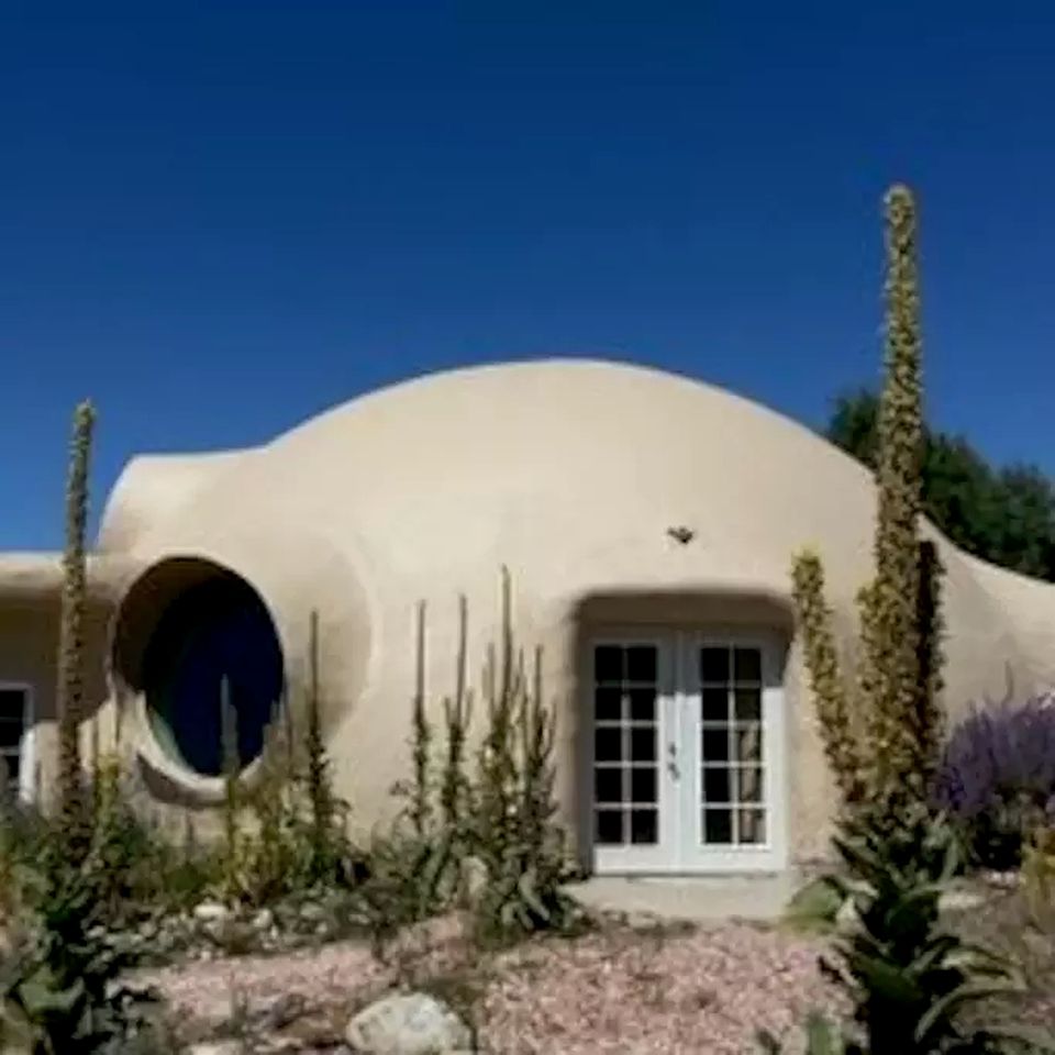Bubbles & Domes (Crestone, Colorado, United States)
