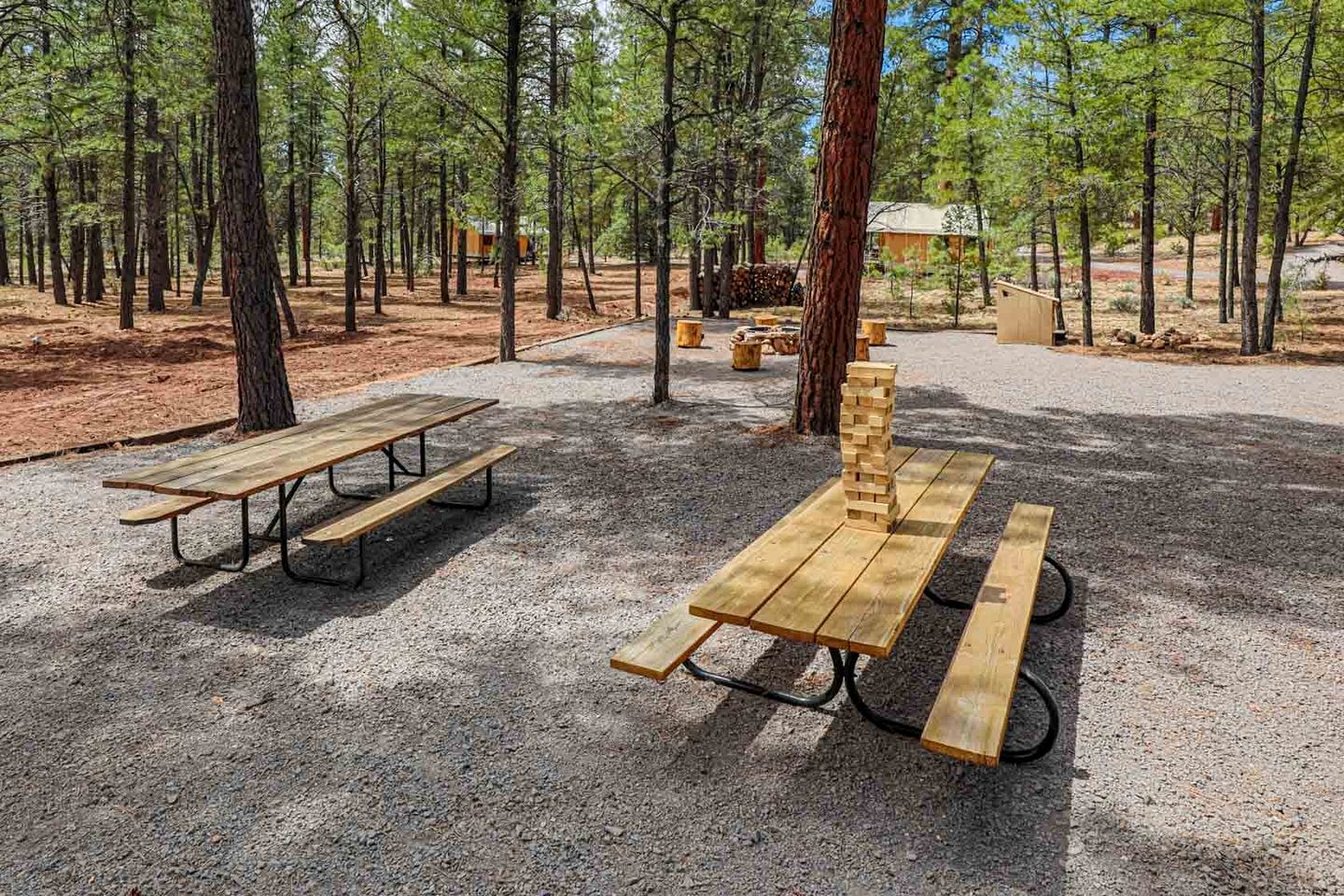 Spacious and Pet-Friendly Safari Tent near the South Rim, Perfect for a Grand Canyon Glamping Getaway