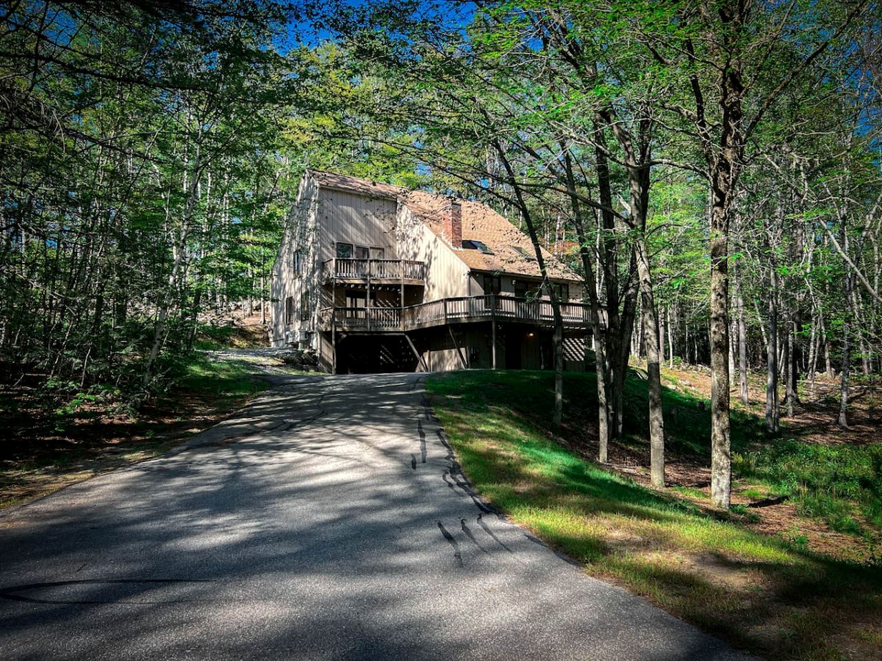 Special Cabin with Barbecue Settled Between Trees in North Conway, New Hampshire