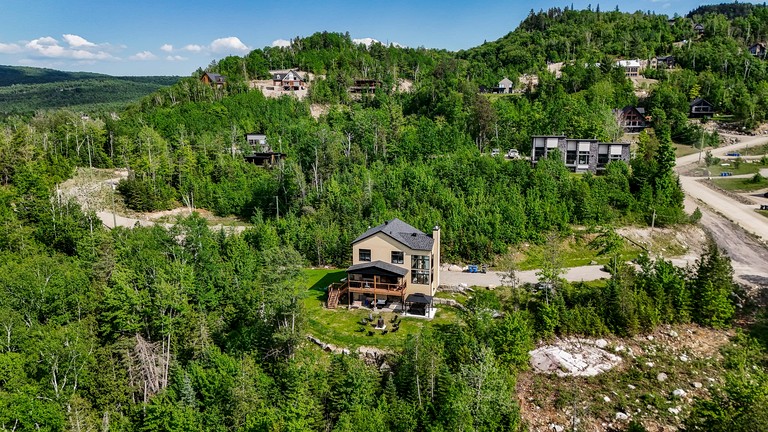 Villas (Canada, Saint Come, Quebec)