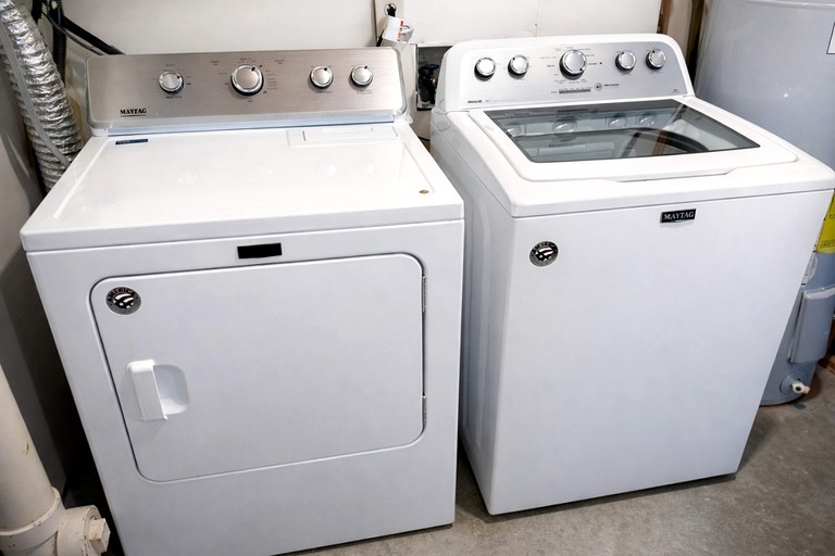 Cabins (United States of America, Charlotte, North Carolina)