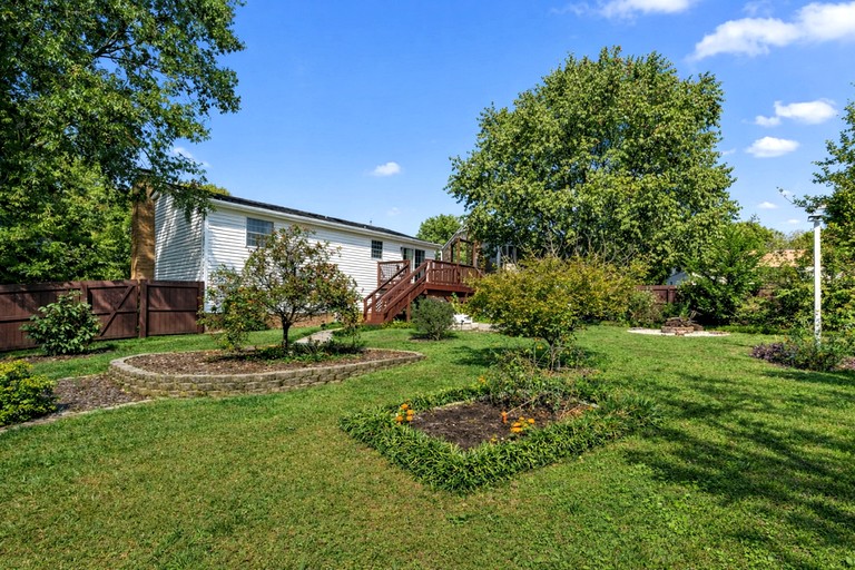 Cabins (United States of America, Charlotte, North Carolina)