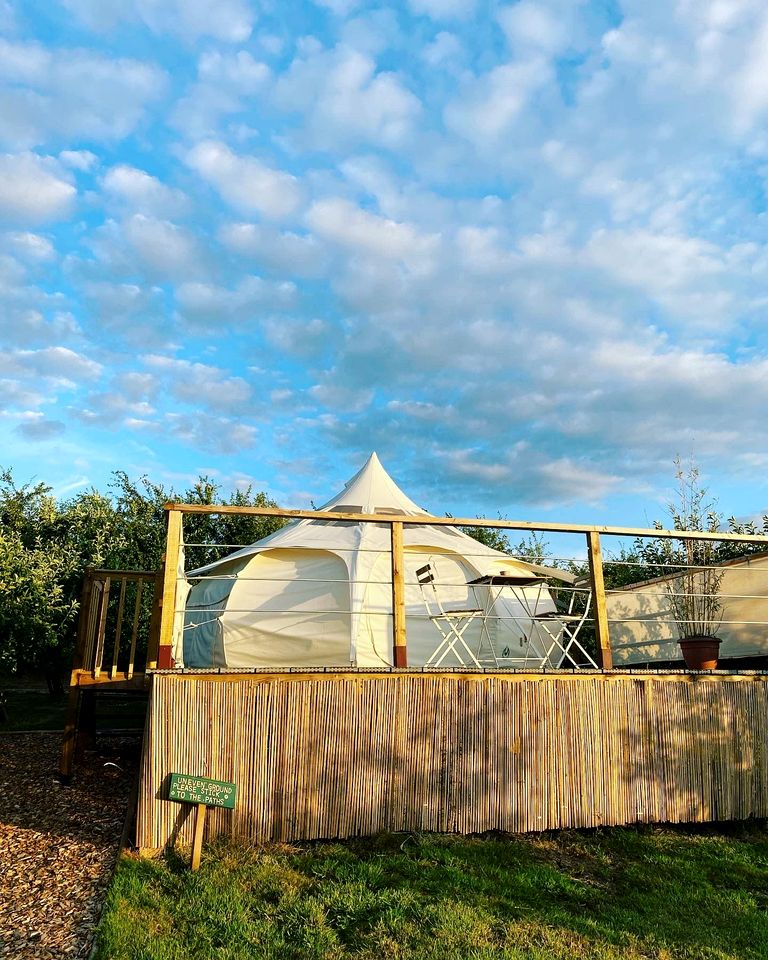 Yurts (United States of America, Rutland, Vermont)