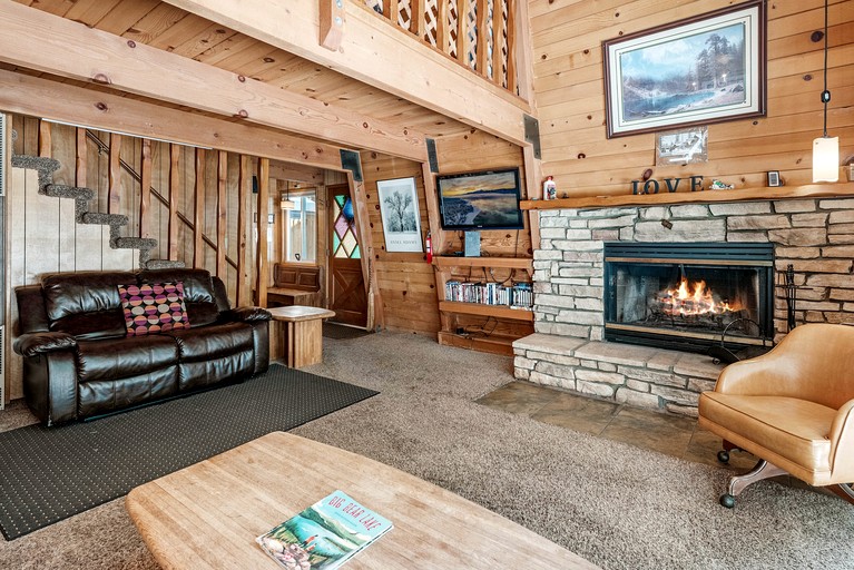 Cabins (United States of America, Big Bear Lake, California)