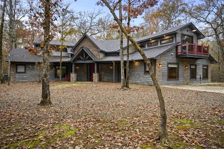 Cabins (United States of America, Broken Bow, Oklahoma)