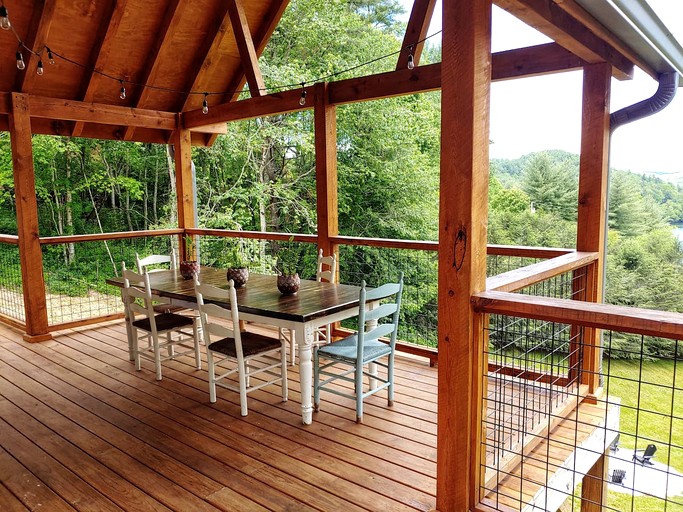 Cabins (United States of America, Cullowhee, North Carolina)