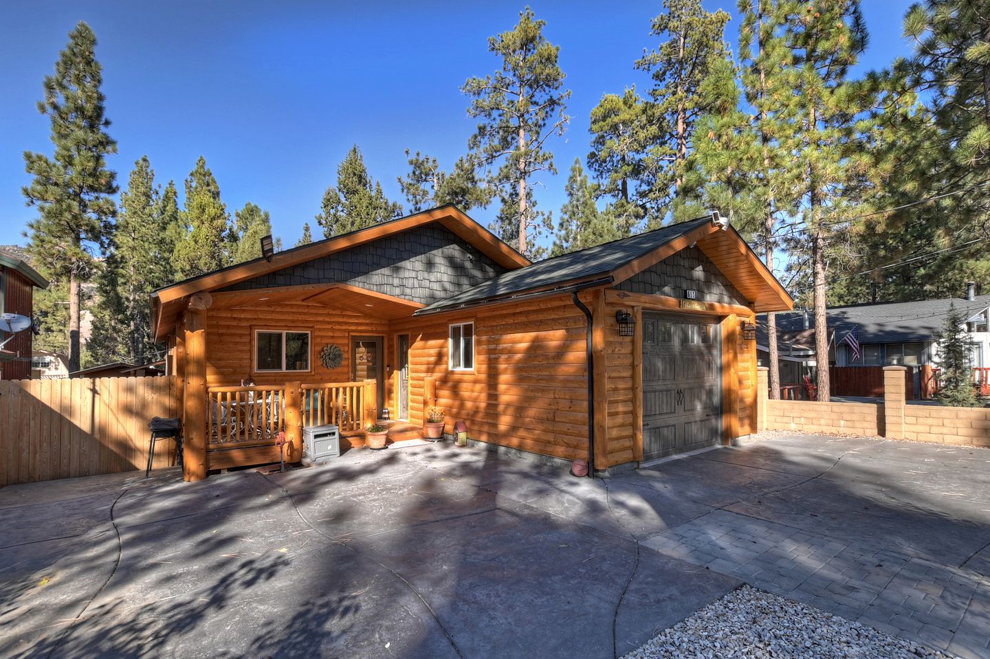 Pet-friendly Cabin with Private Patio Perfect for Hiking Trails in Big Bear City, California