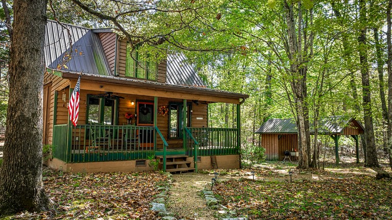Cabins (United States of America, Mentone, Alabama)