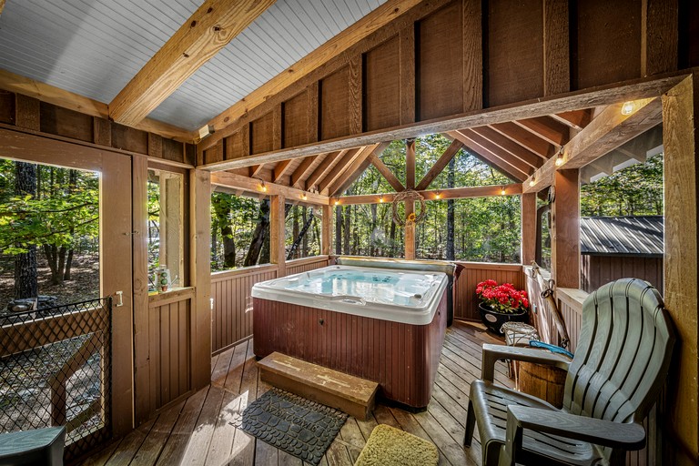 Cabins (United States of America, Mentone, Alabama)