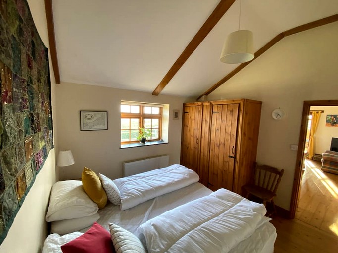 Cottages (United Kingdom, Camelford, England)