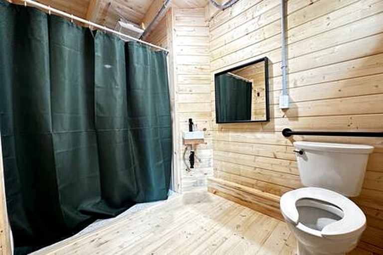 Vacation Rentals (Canada, Sunken Lake, Nova Scotia)