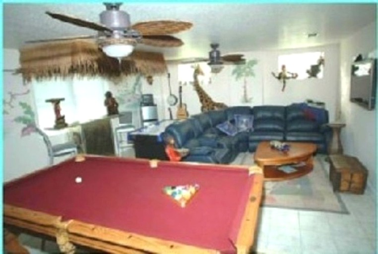 Beach Houses (Cape Canaveral, Florida, United States)