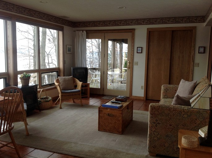Nature Lodges (Dundee, New York, United States)