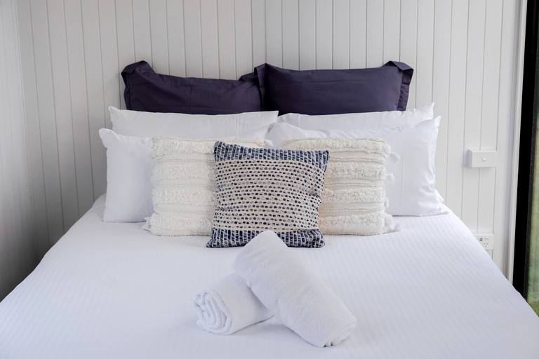 Vacation Rentals (Australia, --, --)