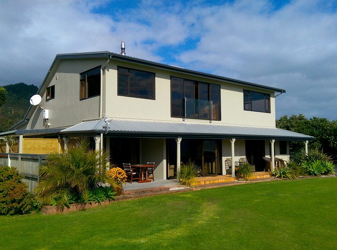 Nature Lodges (Te Puru, North Island, New Zealand)
