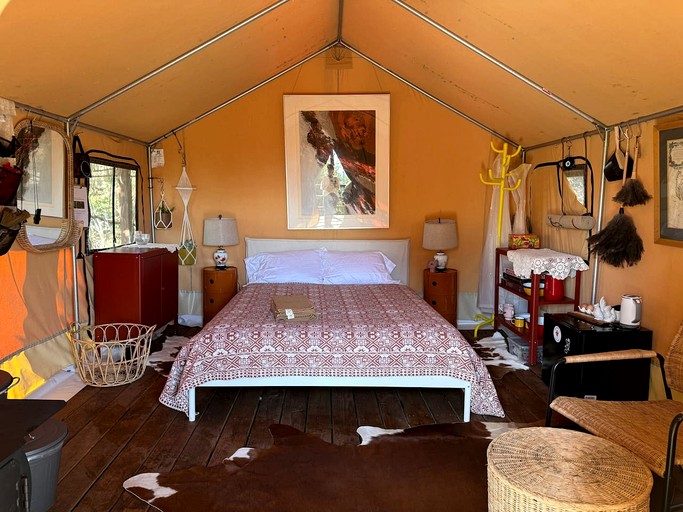 Safari Tents (United States of America, Woodside, California)