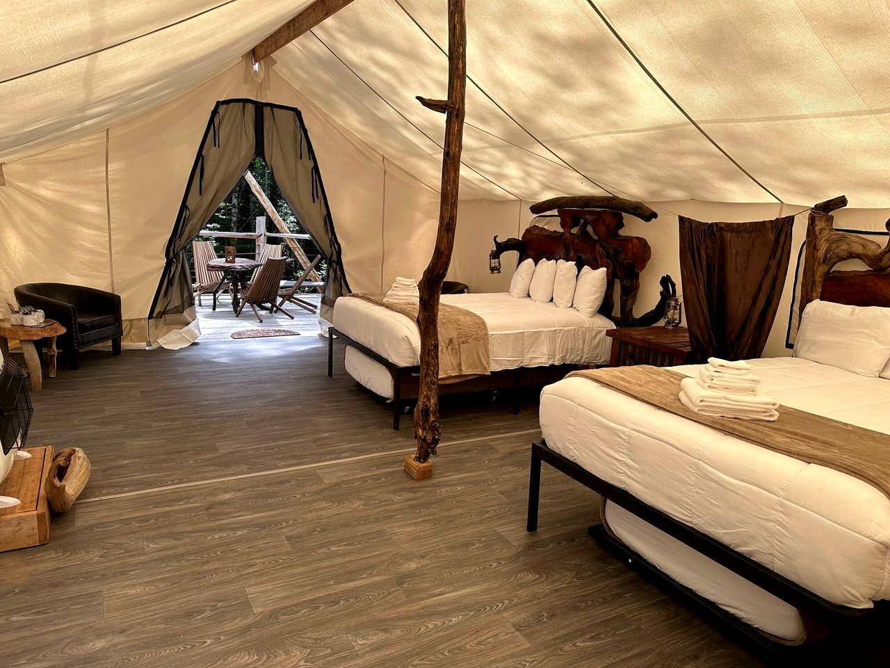 Spacious and Pet Friendly Safari Tent on a Glamping Resort in the Pacific Northwest, WA