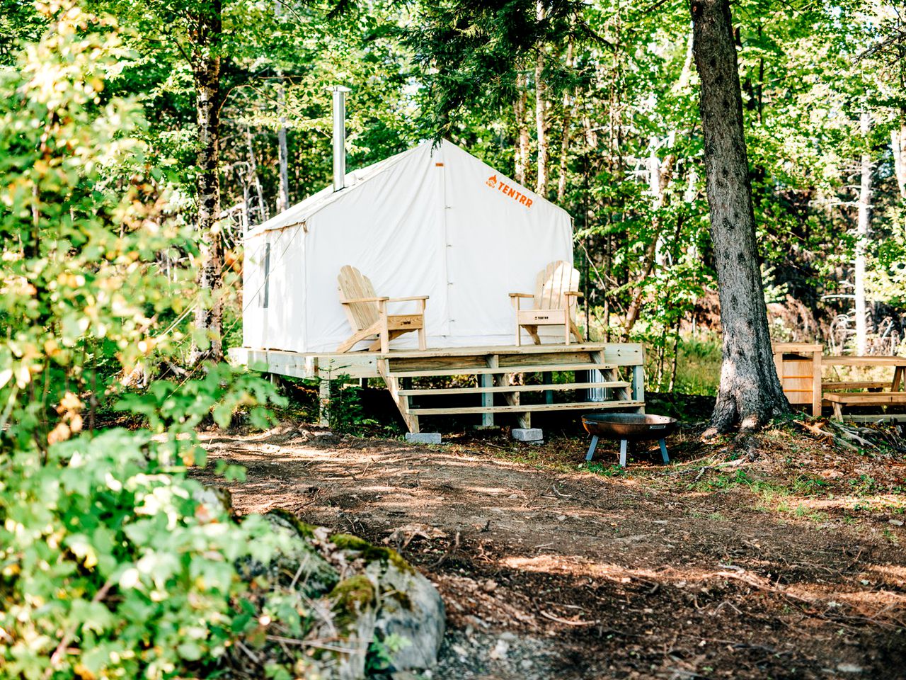 Luxury tent rental for a New Hampshire camping getaway