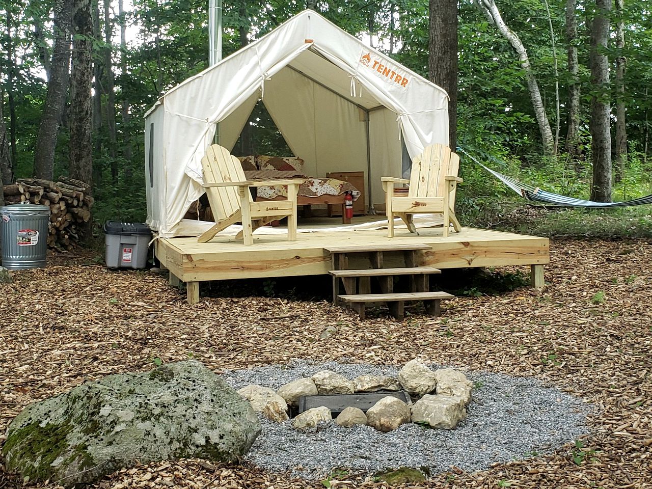 Glamping tent for a weekend getaway in Connecticut