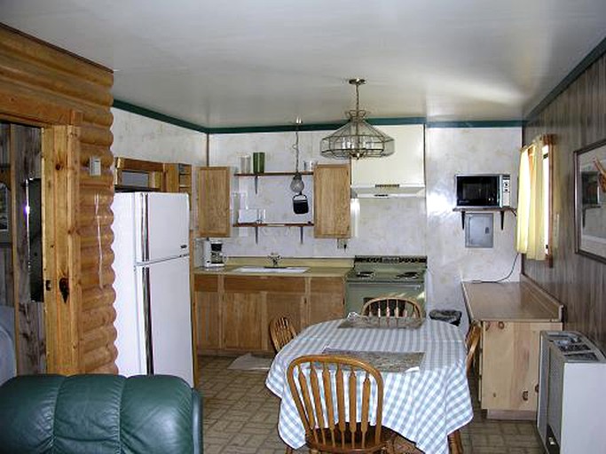 Log Cabins (Lake City, Colorado, United States)