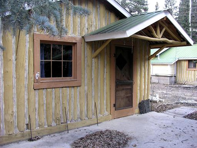 Stay in one of the most romantic Cathedral cabins for rent in Colorado