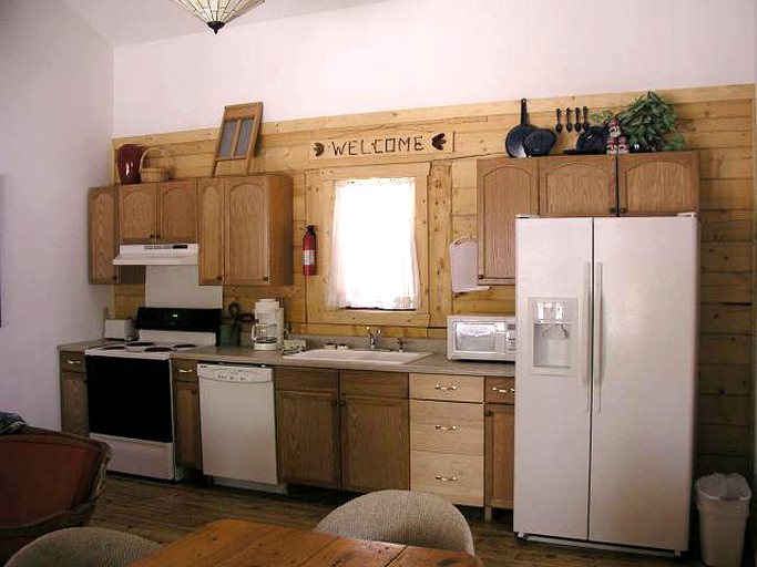 Log Cabins (Lake City, Colorado, United States)
