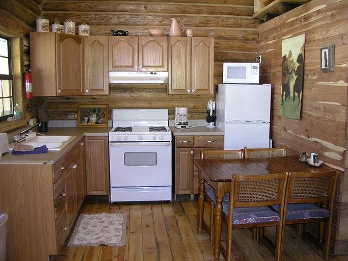 Log Cabins (Lake City, Colorado, United States)