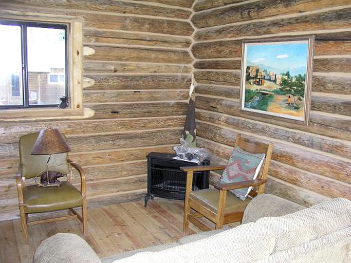 Log Cabins (Lake City, Colorado, United States)